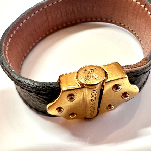 Louis Vuitton Nano Monogram Bracelet - Picture 4 of 7